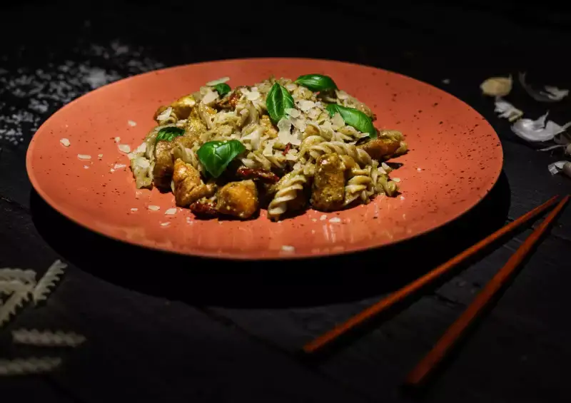 bezlepkove fusili s kuracim masom